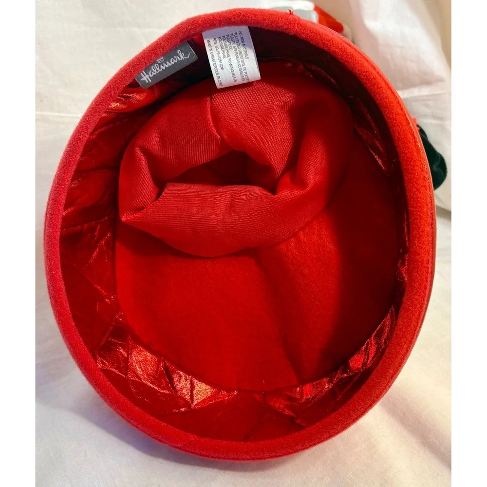 Hallmark Peanuts Snoopy Holiday Plush in‎ Red Metallic Dog Bowl Tree Topper